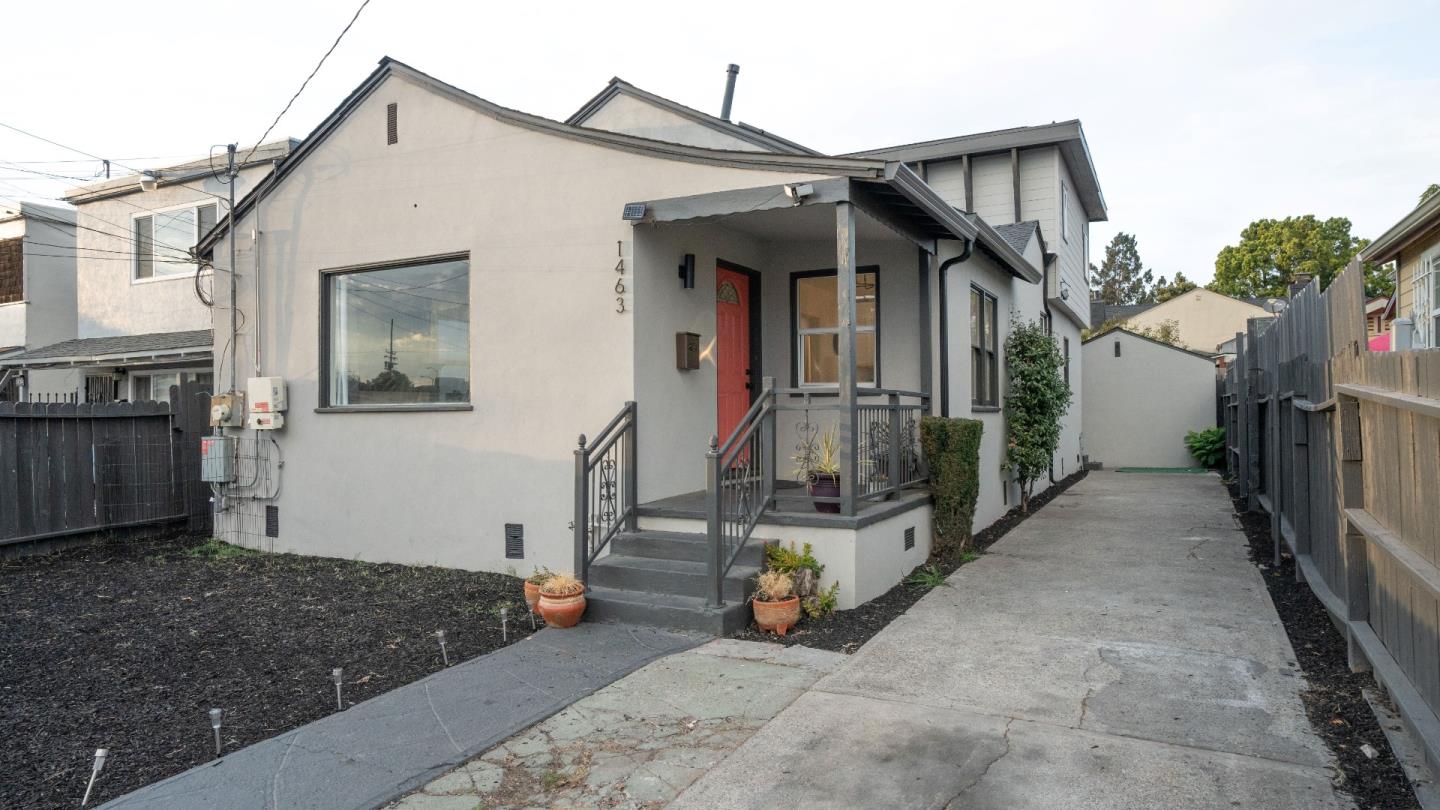 Photo of 1463 103rd Ave in Oakland, CA