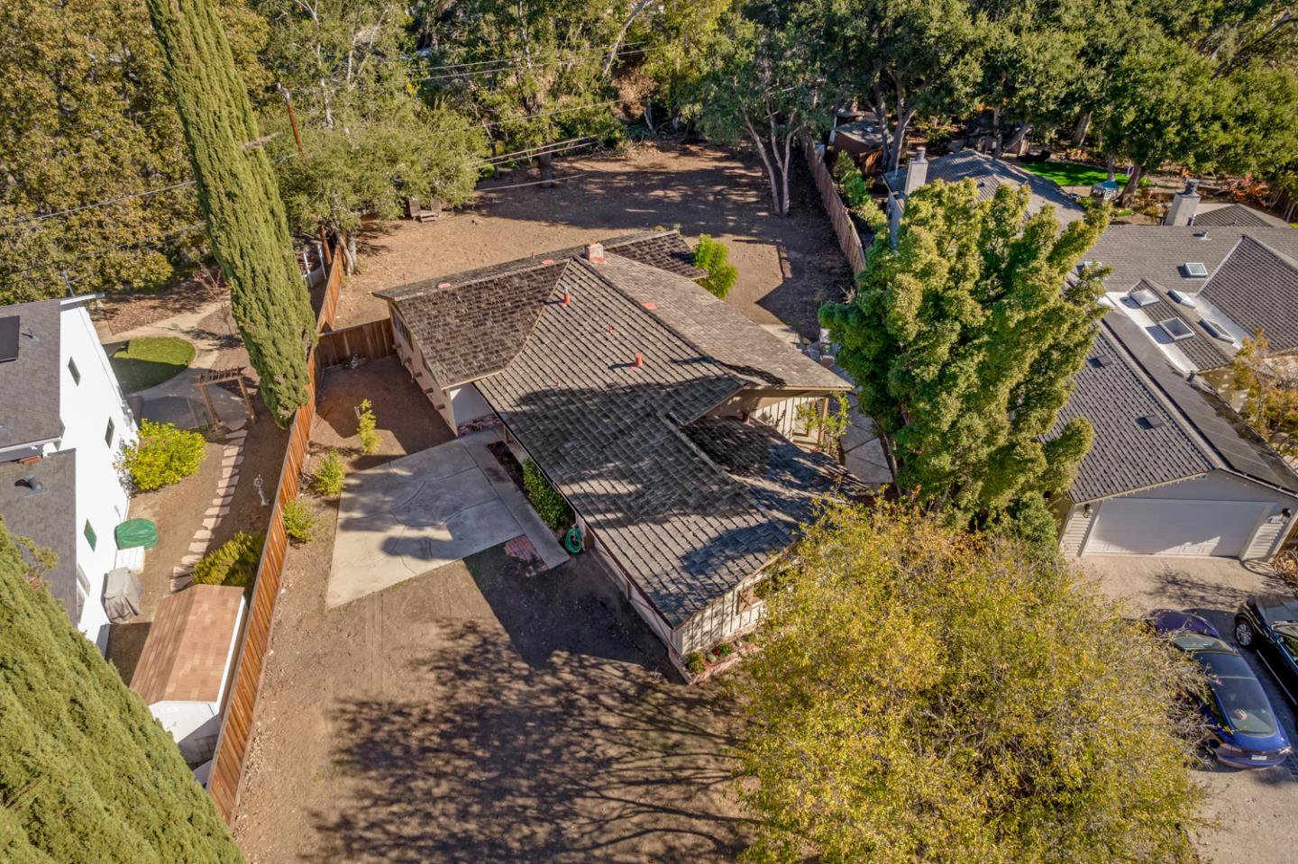 Detail Gallery Image 1 of 1 For 10460 Creston Dr, Los Altos,  CA 94024 - 3 Beds | 2 Baths