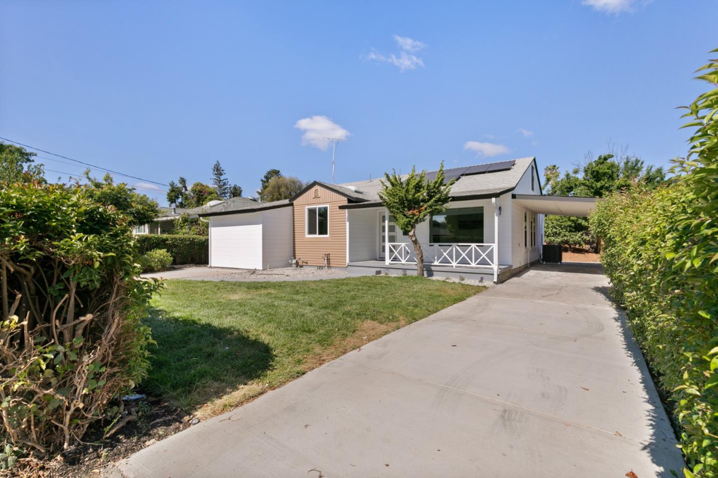 Detail Gallery Image 1 of 1 For 1381 Hampton Dr, Sunnyvale,  CA 94087 - 3 Beds | 2 Baths