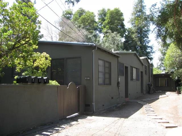 Photo of 612 Cambridge Ave in Menlo Park, CA
