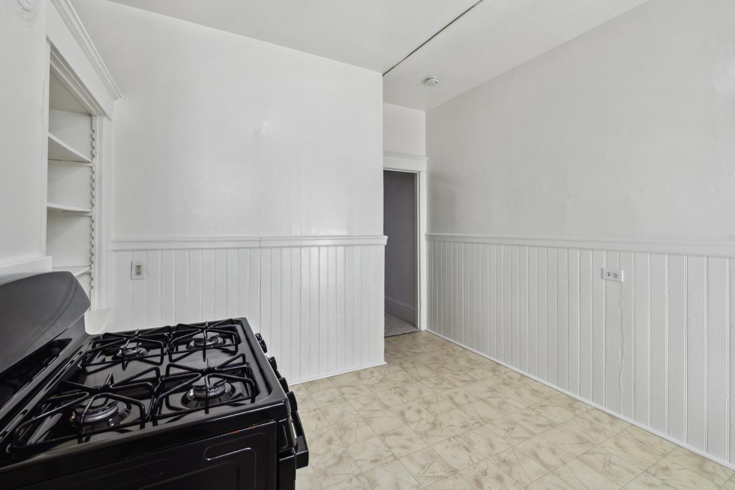 Detail Gallery Image 1 of 13 For 531-533 Natoma St, San Francisco,  CA 94103 - 8 Beds | 4 Baths