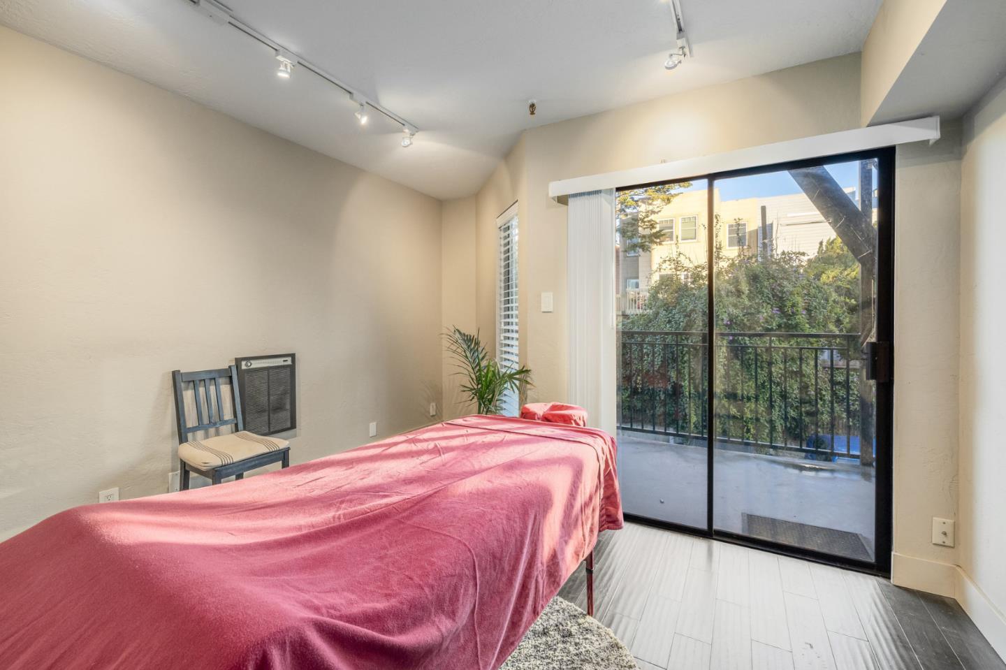 Detail Gallery Image 19 of 33 For 1360 9th Ave #5,  San Francisco,  CA 94122 - – Beds | – Baths