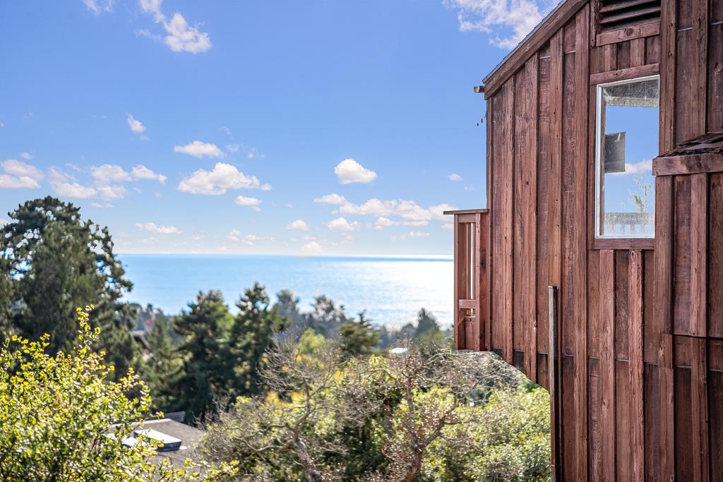 Detail Gallery Image 1 of 1 For 628 Vista Del Mar Dr, Aptos,  CA 95003 - 2 Beds | 1/1 Baths