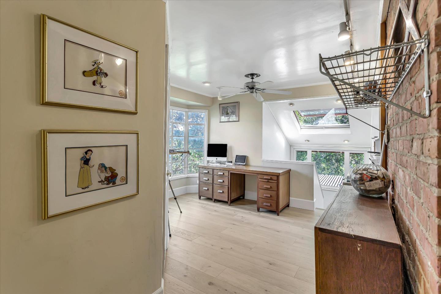 Detail Gallery Image 16 of 49 For 15101 Kennedy Rd, Los Gatos,  CA 95032 - 4 Beds | 2/1 Baths