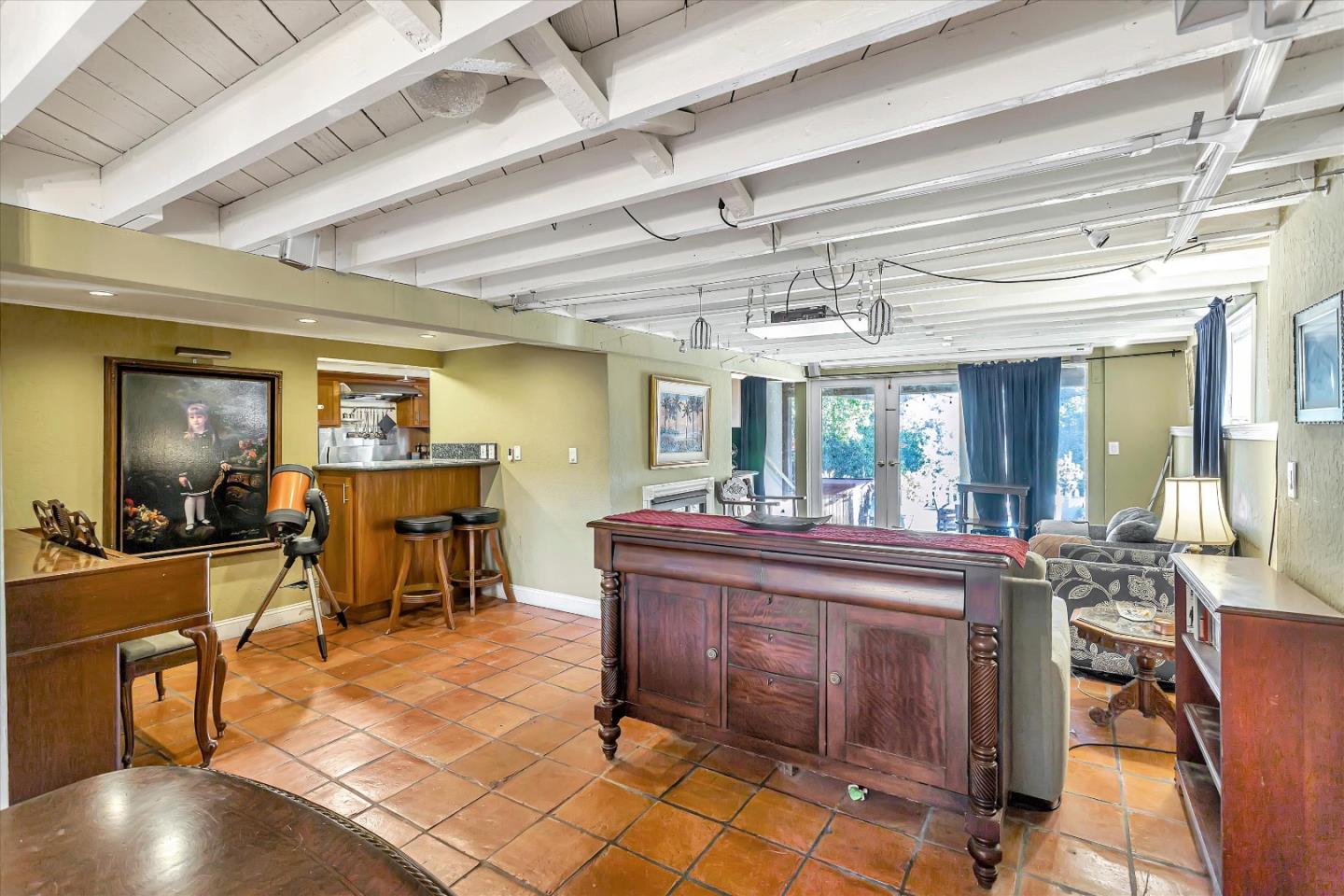 Detail Gallery Image 18 of 49 For 15101 Kennedy Rd, Los Gatos,  CA 95032 - 4 Beds | 2/1 Baths