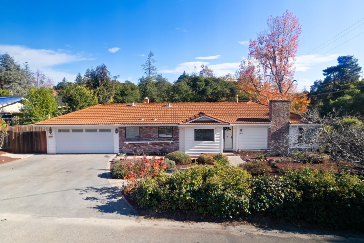 13810 Beaumont Ave Saratoga CA 95070 4 Beds 3 1 Baths Sold