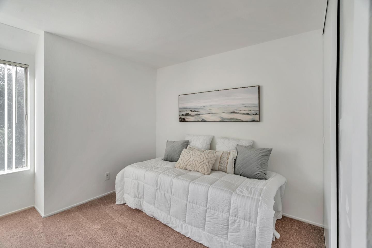 Detail Gallery Image 11 of 14 For 410 Auburn Way #33,  San Jose,  CA 95129 - 2 Beds | 1/1 Baths