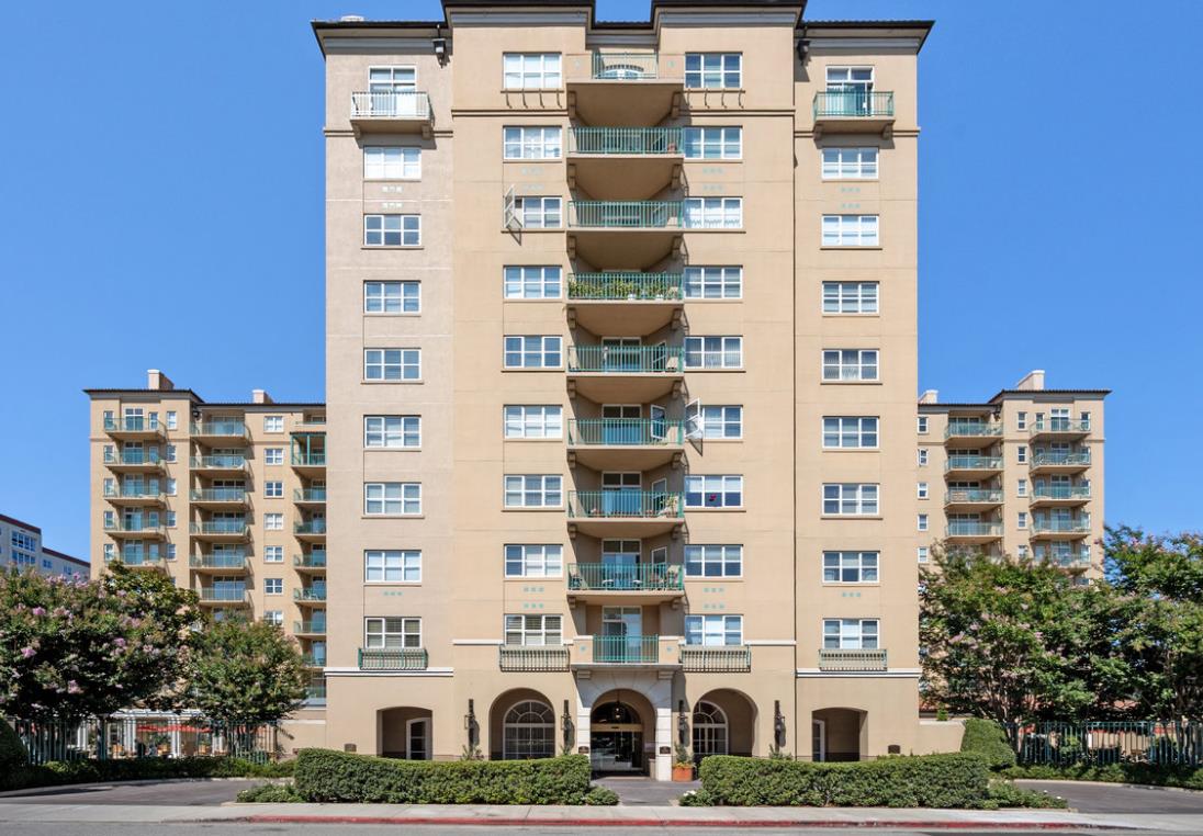 Detail Gallery Image 1 of 6 For 1 Baldwin Ave #222,  San Mateo,  CA 94401 - 2 Beds | 1 Baths