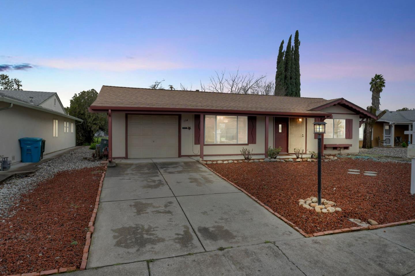 Photo of 134 Isle Royale Cir in Vacaville, CA