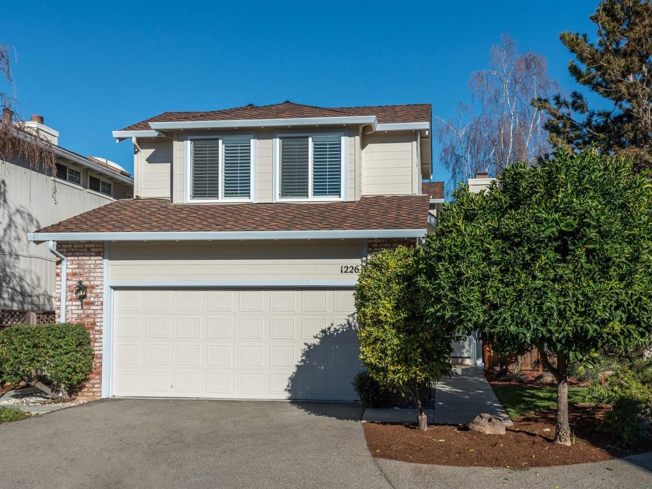 Detail Gallery Image 1 of 8 For 1226 Pennyroyal Ter, Sunnyvale,  CA 94087 - 4 Beds | 2/1 Baths