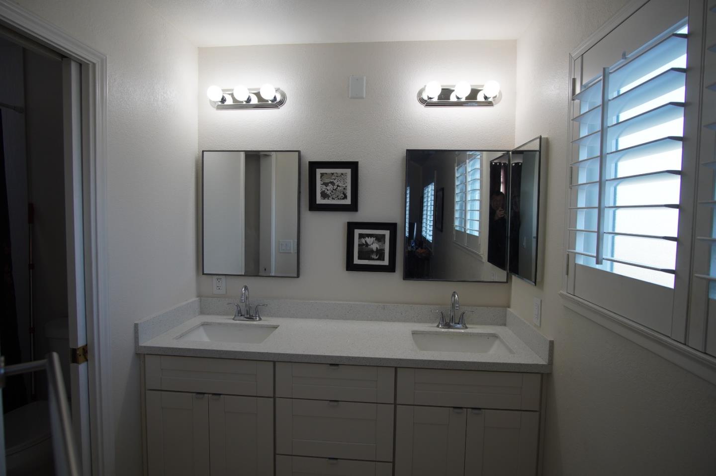 Detail Gallery Image 7 of 8 For 1226 Pennyroyal Ter, Sunnyvale,  CA 94087 - 4 Beds | 2/1 Baths