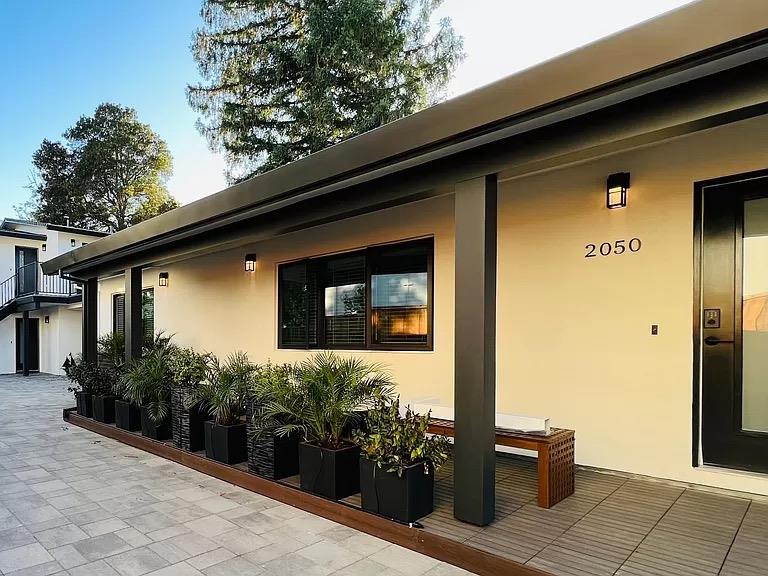 Detail Gallery Image 2 of 54 For 2050 Williams St, Palo Alto,  CA 94306 - – Beds | – Baths