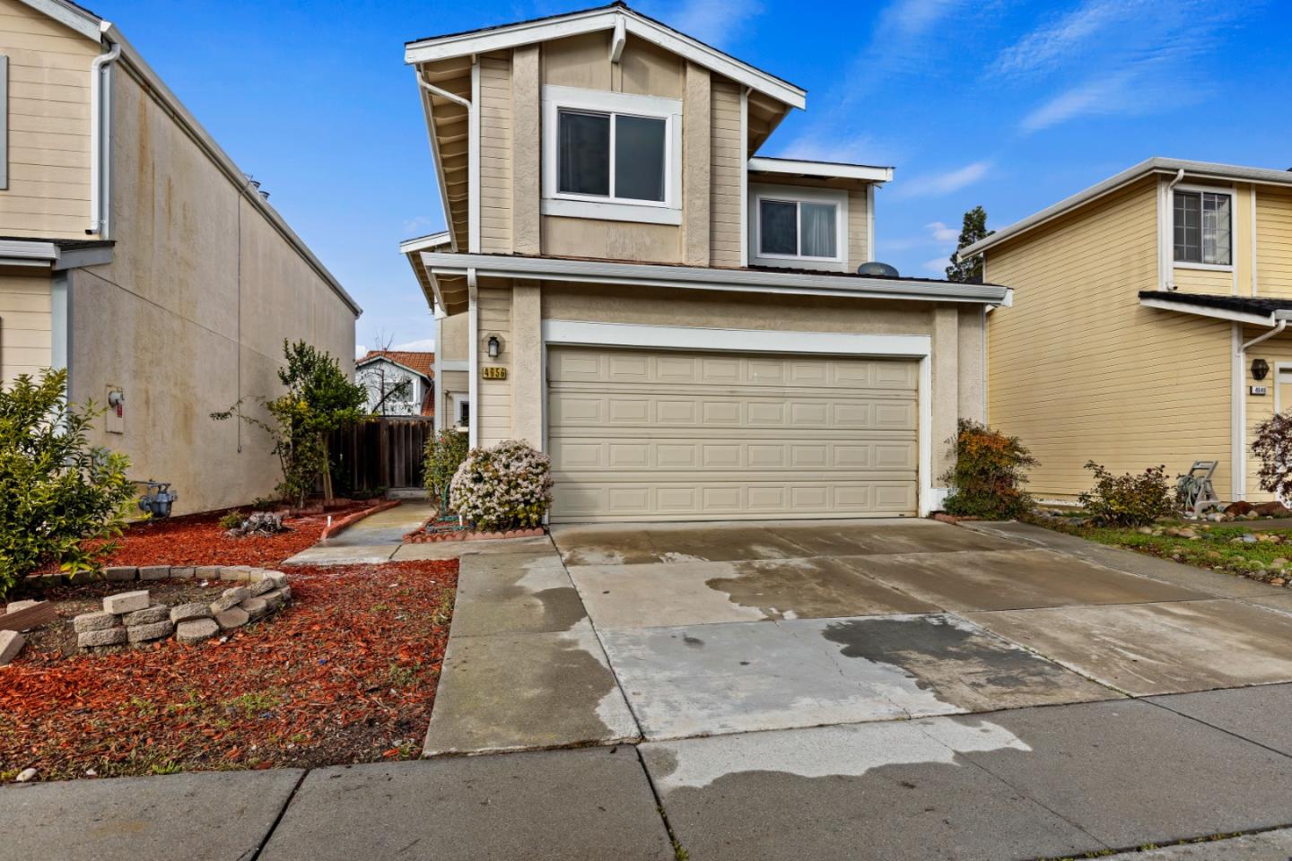 Front Image Thumbnail for ML81950872