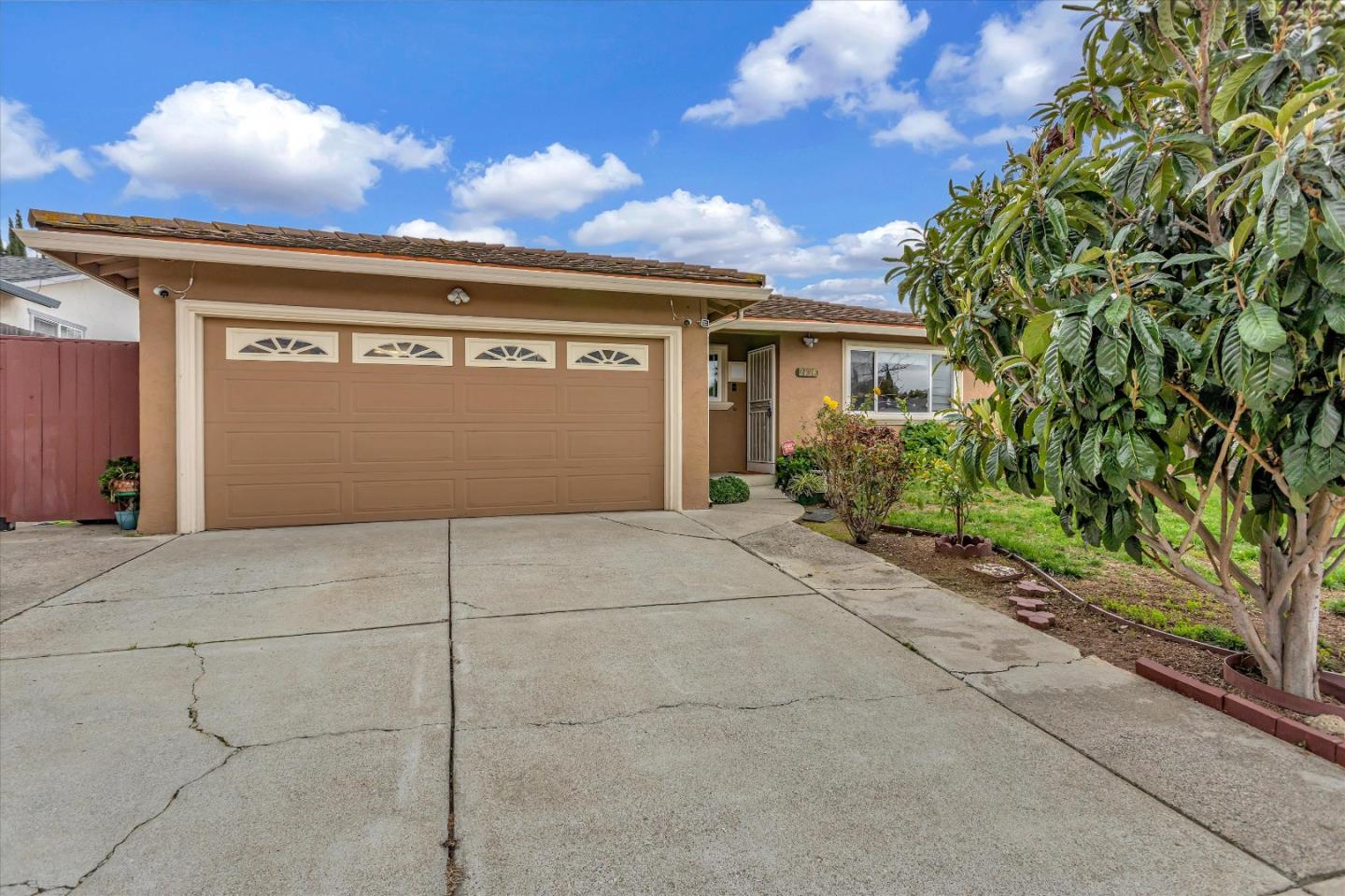 2126 Bliss Ave, Milpitas, CA 95035