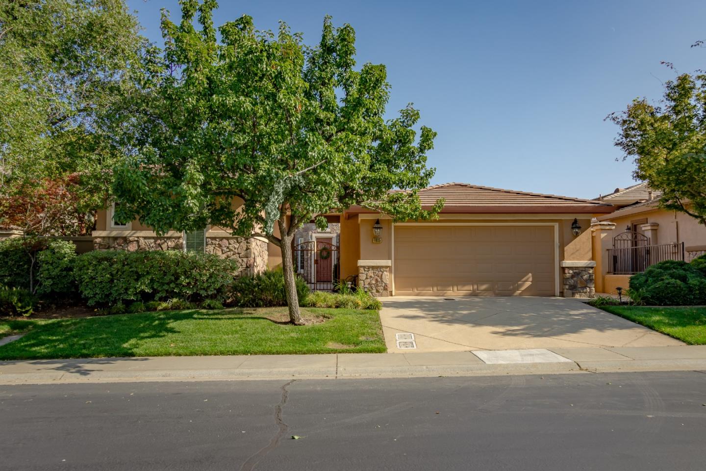 Detail Gallery Image 1 of 1 For 6035 Southerness Dr, El Dorado Hills,  CA 95762 - 4 Beds | 3/1 Baths