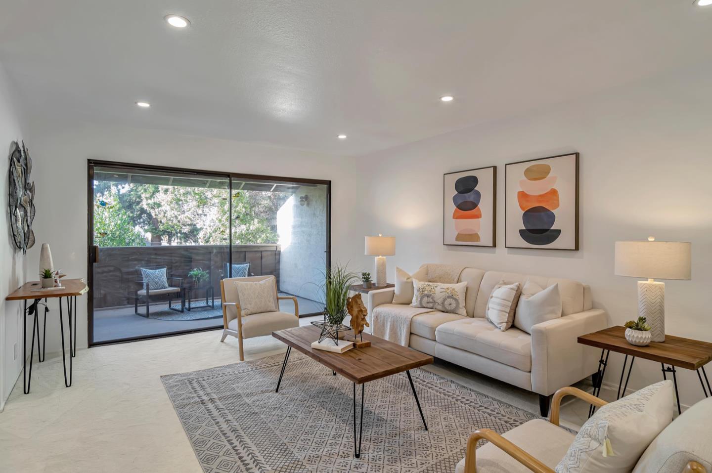 Detail Gallery Image 1 of 1 For 1001 E Evelyn Ter #114,  Sunnyvale,  CA 94086 - 2 Beds | 2 Baths