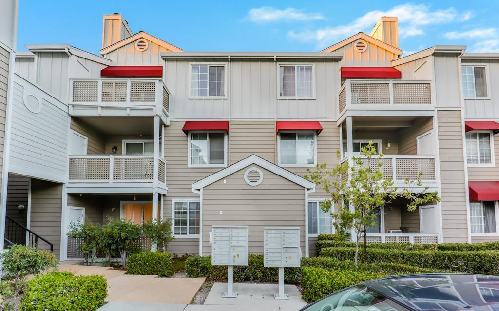 Detail Gallery Image 1 of 1 For 250 Santa Fe Ter #312,  Sunnyvale,  CA 94085 - 2 Beds | 2 Baths