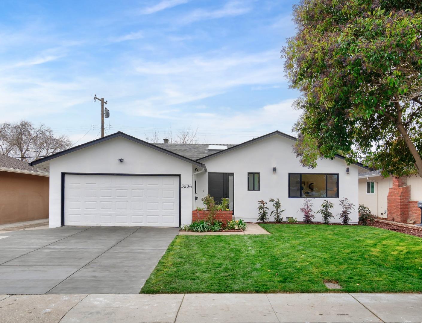 Detail Gallery Image 1 of 1 For 3536 Berry Way, Santa Clara,  CA 95051 - 3 Beds | 2/1 Baths