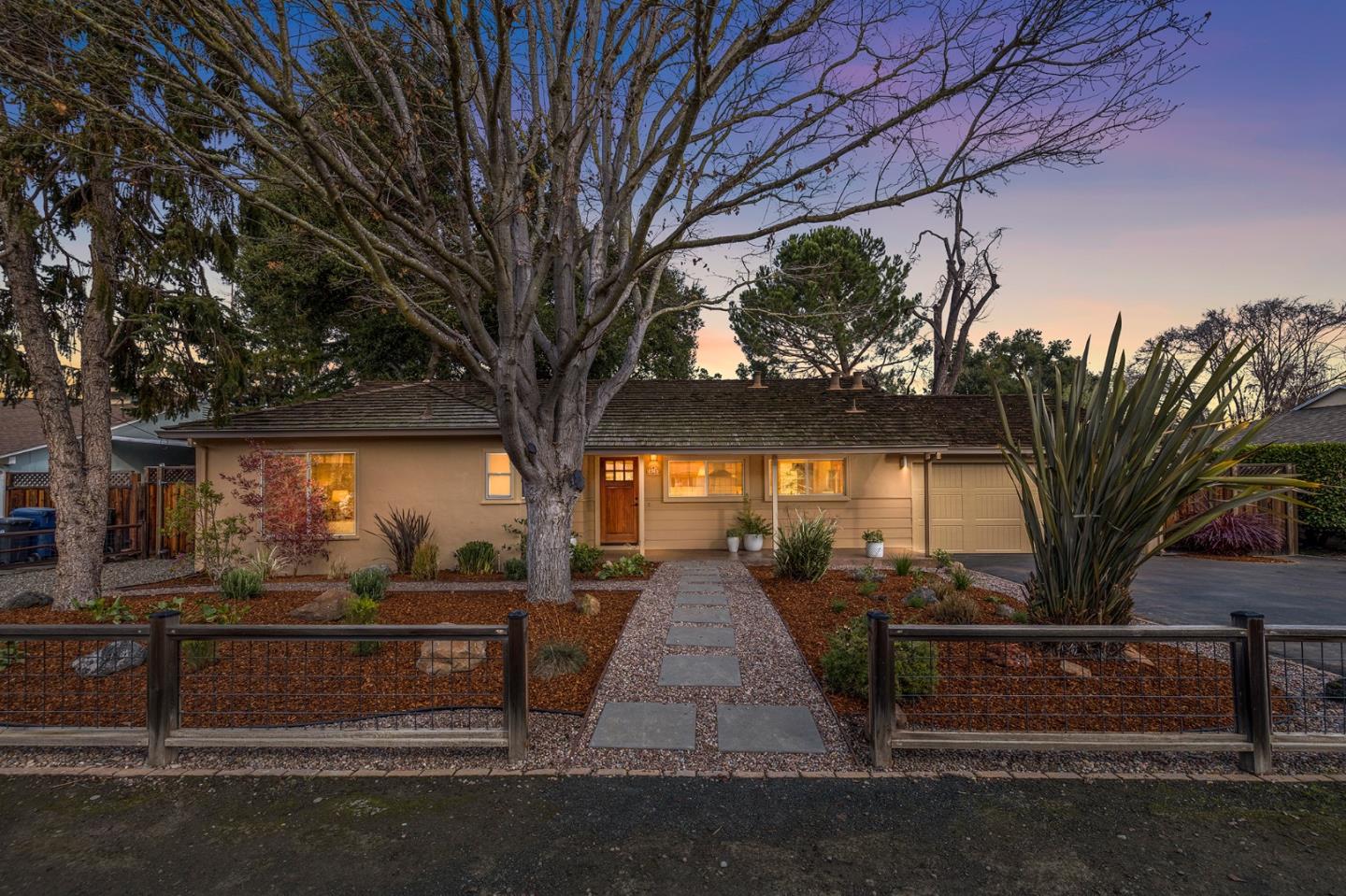 Detail Gallery Image 1 of 1 For 671 Covington Rd, Los Altos,  CA 94024 - 3 Beds | 2 Baths