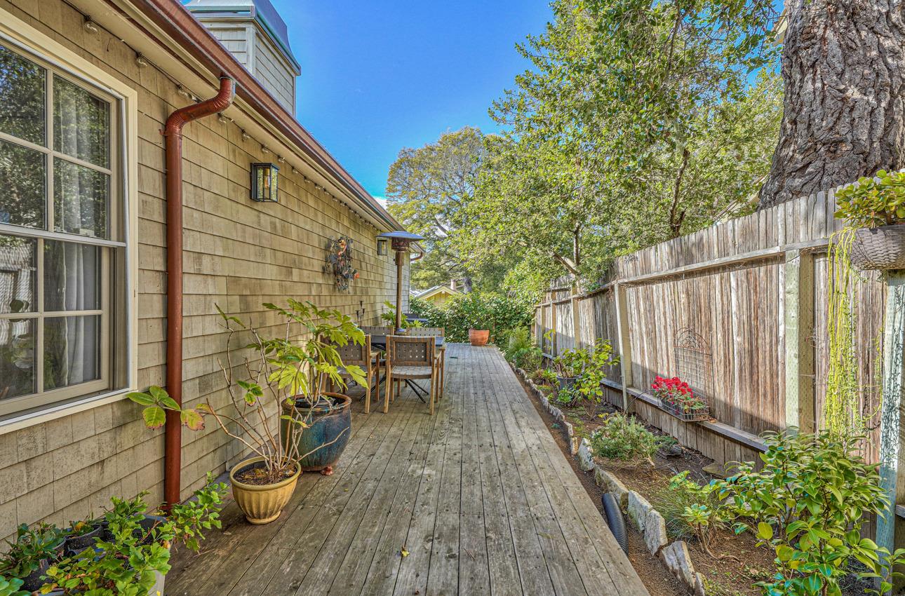 Detail Gallery Image 21 of 25 For 0 San Carlos 3 Sw of 12th, Carmel,  CA 93921 - 3 Beds | 2 Baths