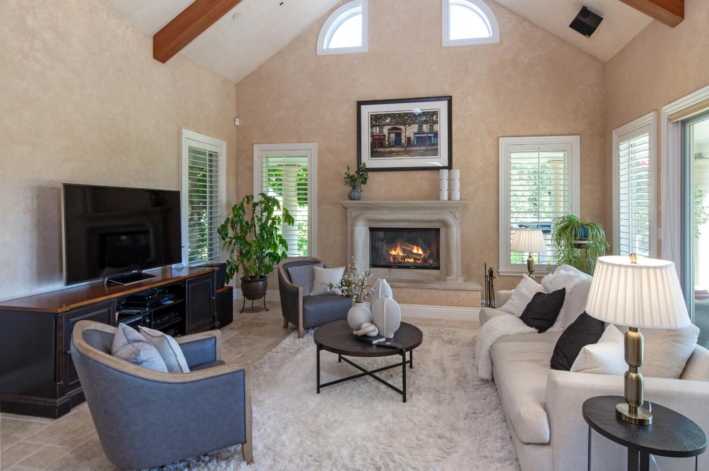 Detail Gallery Image 9 of 35 For 240 Laning Dr, Woodside,  CA 94062 - 4 Beds | 3/1 Baths
