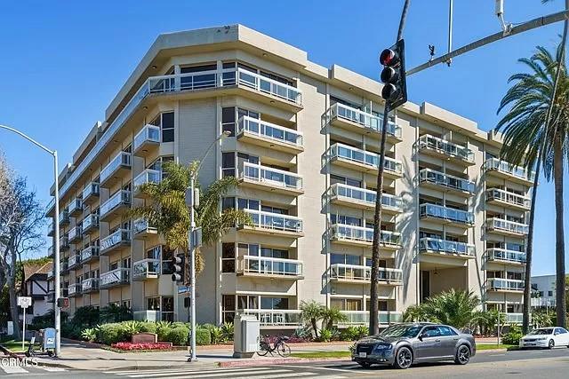 Detail Gallery Image 1 of 51 For 801 Ocean Ave #506,  Santa Monica,  CA 90403 - 2 Beds | 2/1 Baths