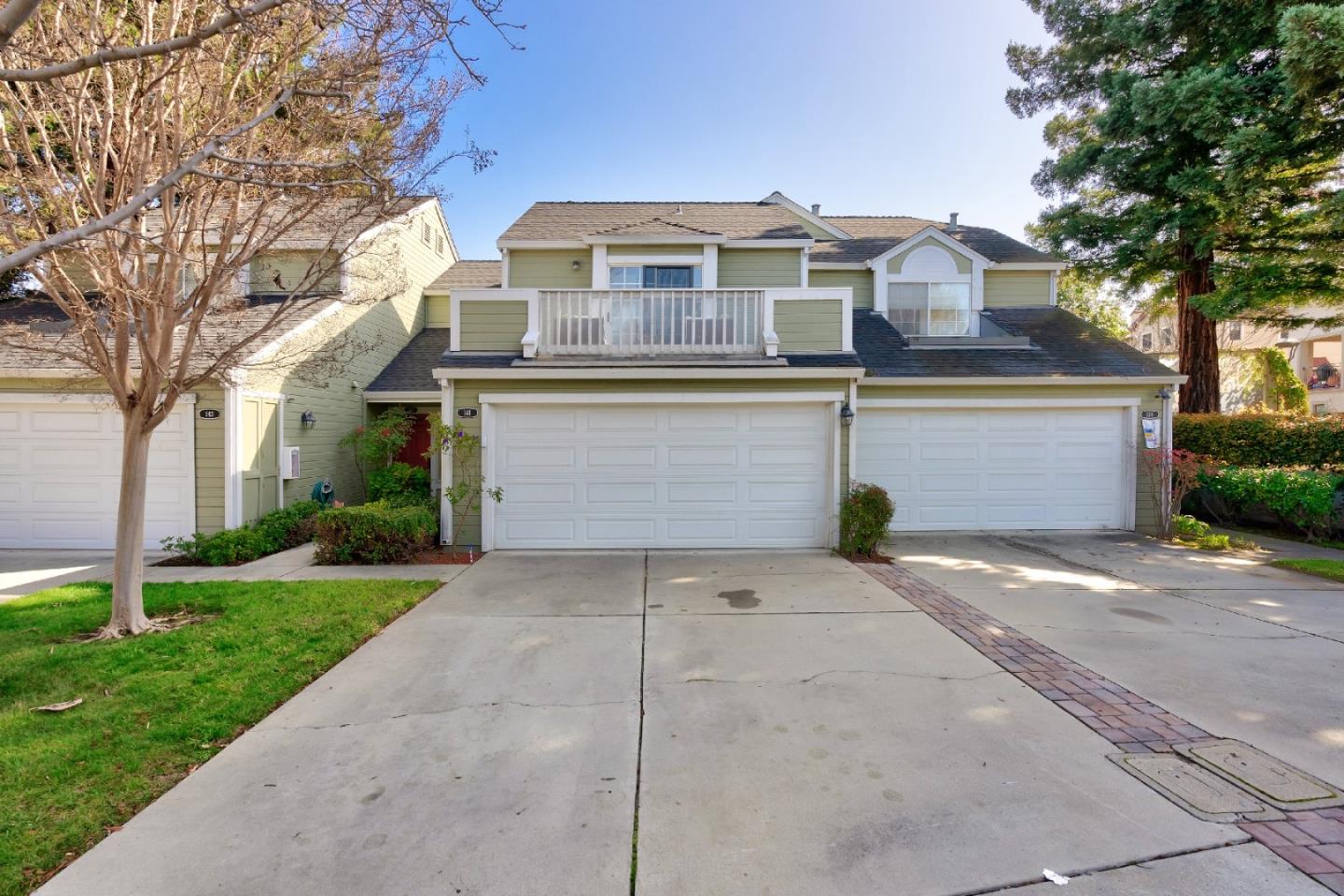 141 Easy St, Mountain View, CA 94043