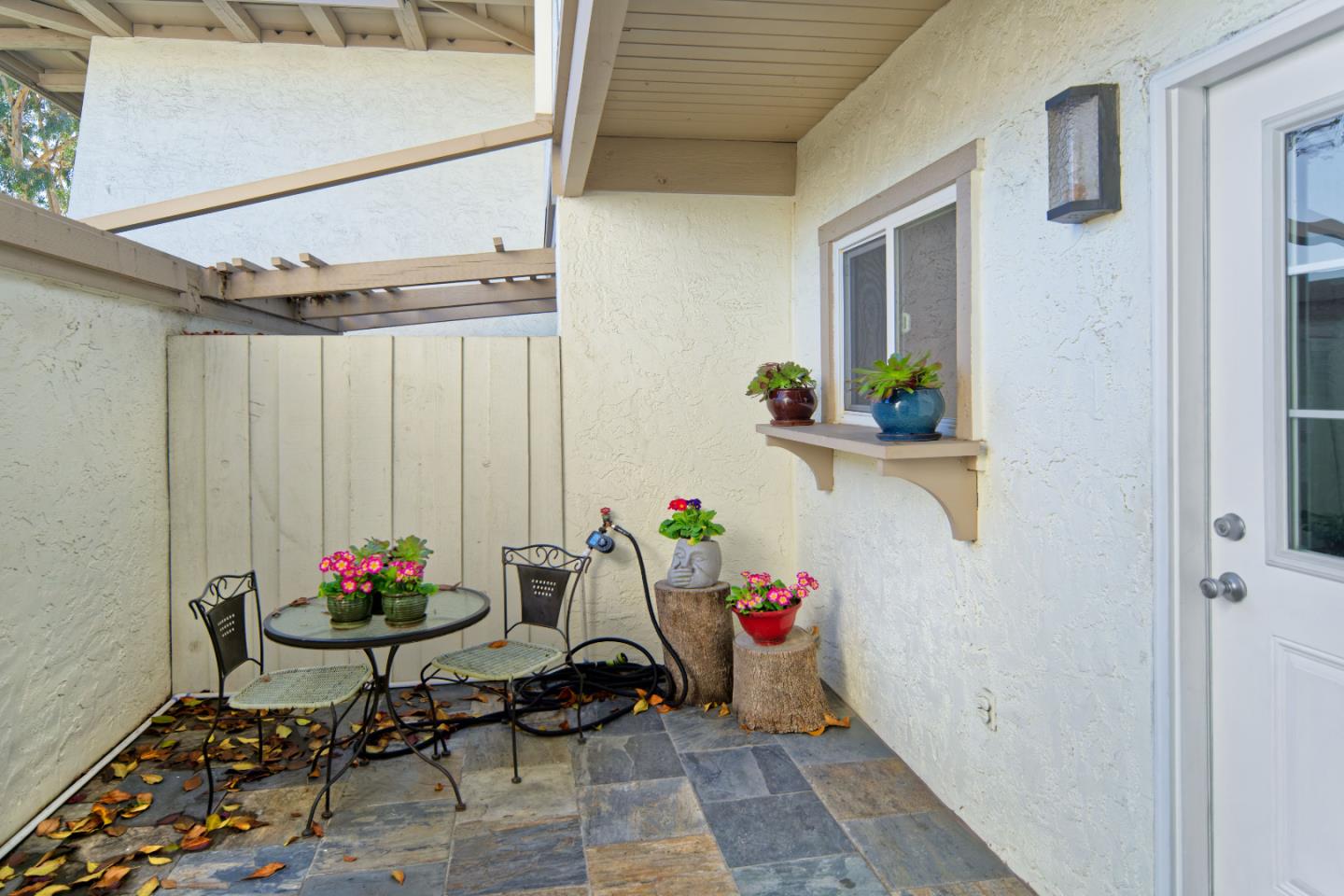 Detail Gallery Image 32 of 53 For 10399 Mary Ave, Cupertino,  CA 95014 - 2 Beds | 1/1 Baths