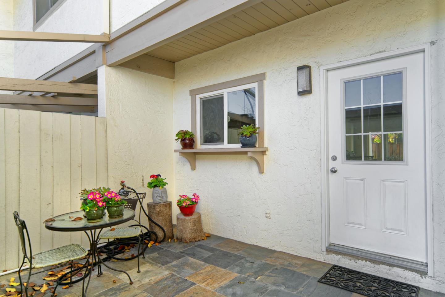 Detail Gallery Image 33 of 53 For 10399 Mary Ave, Cupertino,  CA 95014 - 2 Beds | 1/1 Baths