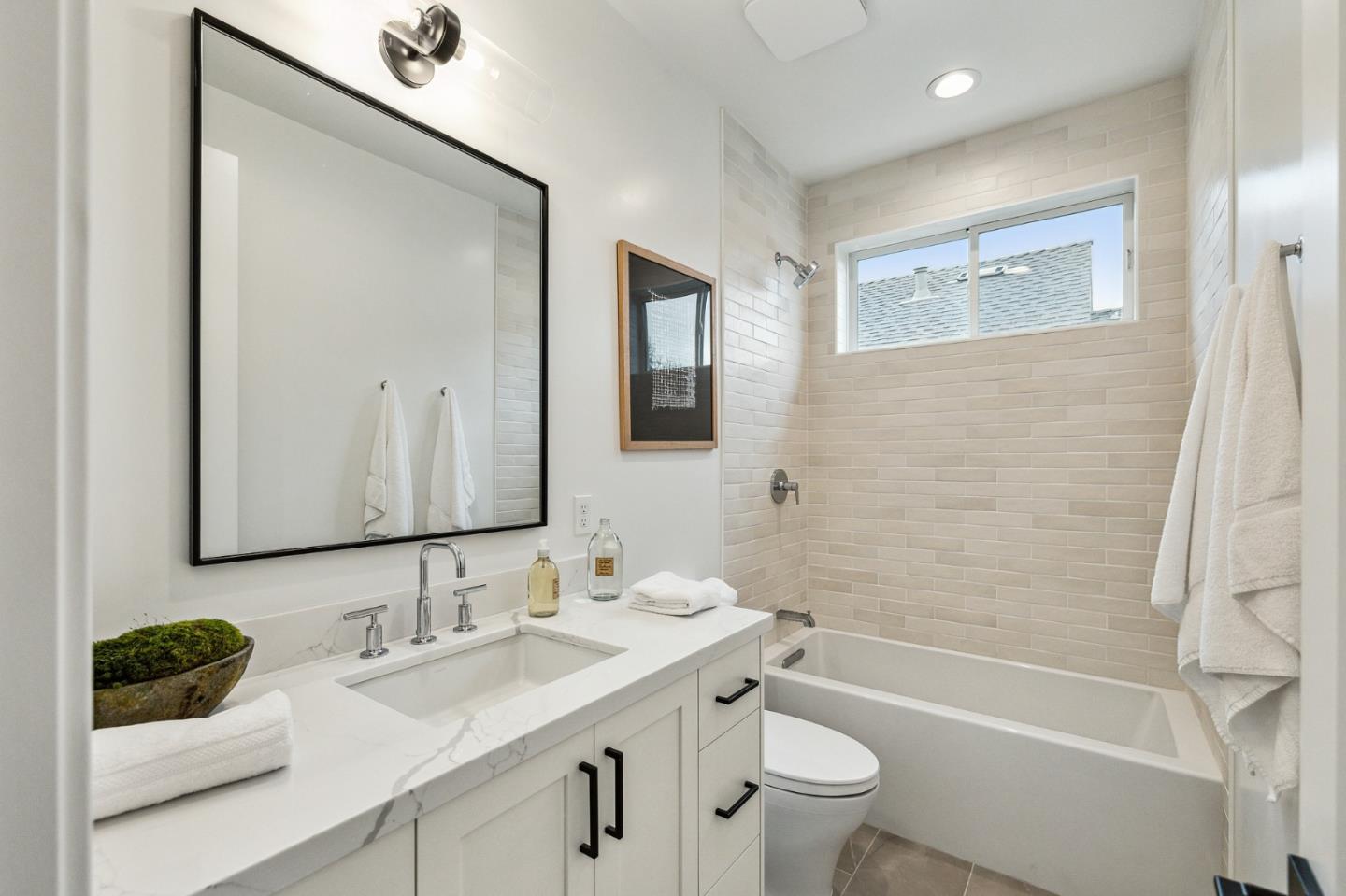 Detail Gallery Image 37 of 43 For 469 W 25th Ave, San Mateo,  CA 94403 - 4 Beds | 3/1 Baths