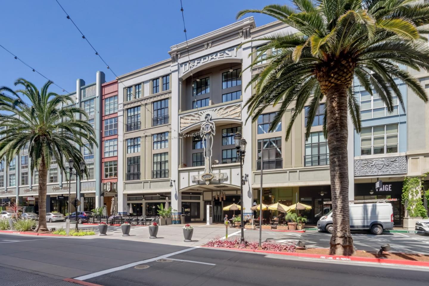 Detail Gallery Image 1 of 1 For 333 Santana Row #328,  San Jose,  CA 95128 - 2 Beds | 1/1 Baths