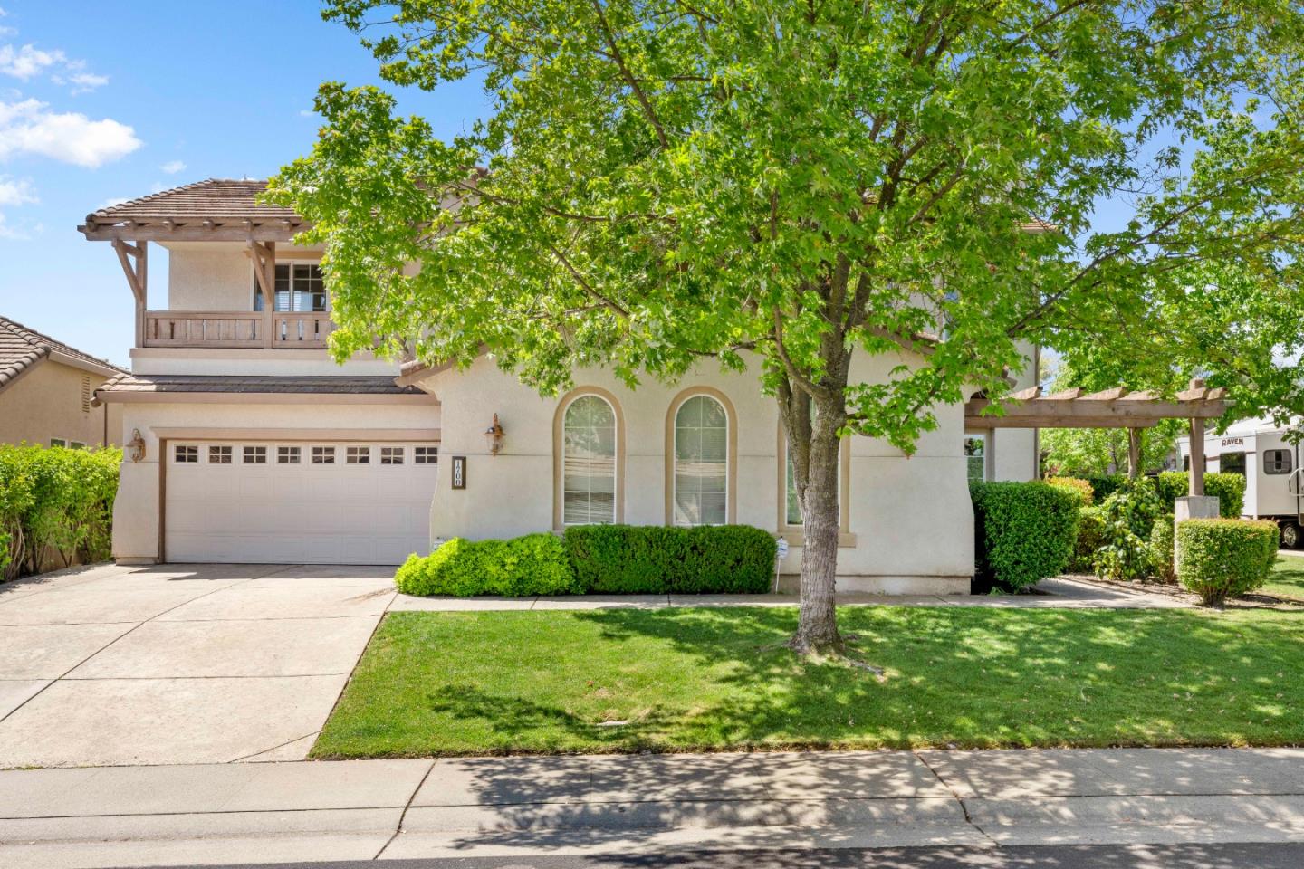 Detail Gallery Image 1 of 1 For 433 Venezian Ct, Roseville,  CA 95661 - 5 Beds | 4/1 Baths