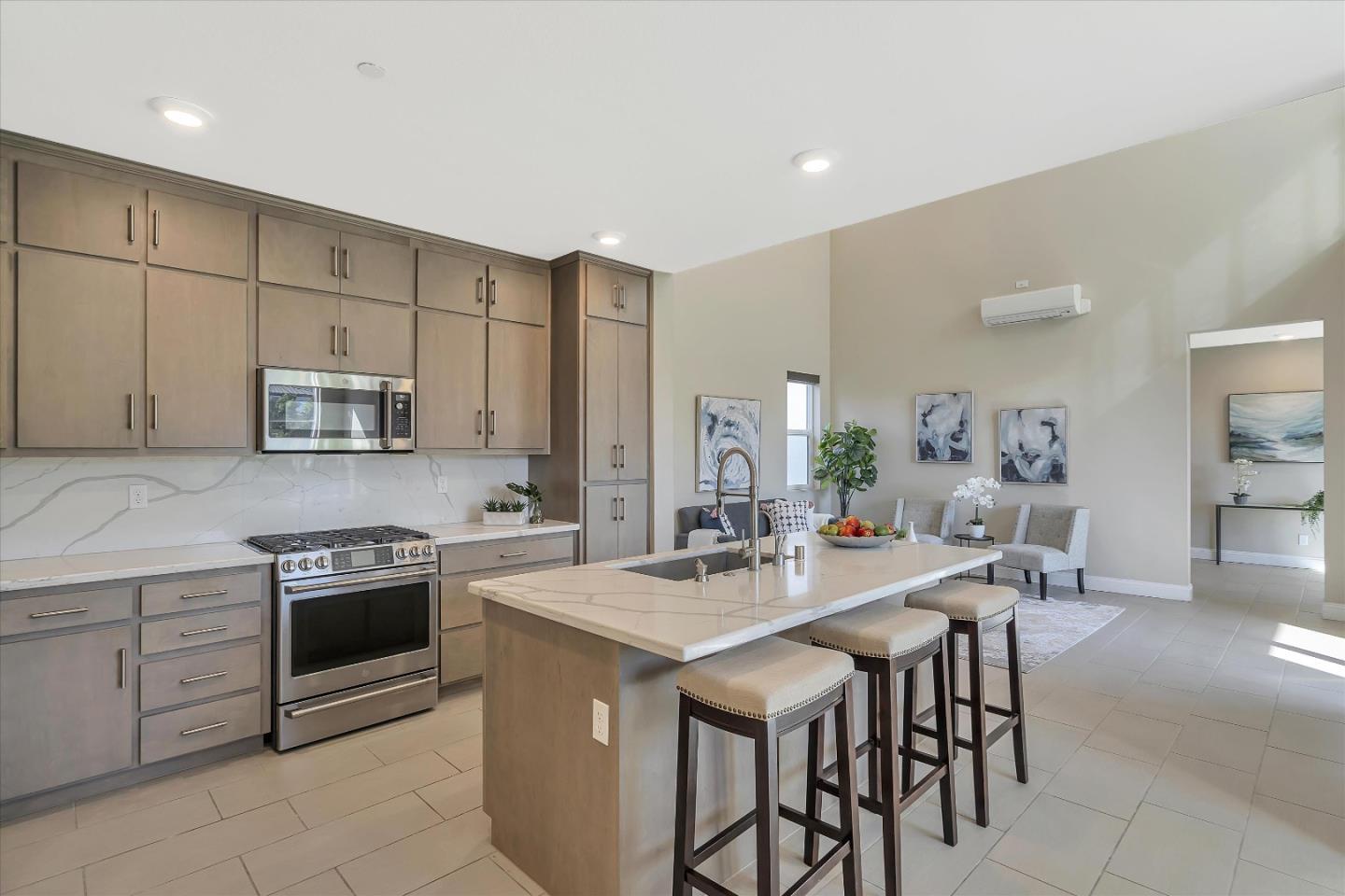 Detail Gallery Image 1 of 1 For 5827 Dublin Blvd, Dublin,  CA 94568 - 3 Beds | 3/1 Baths