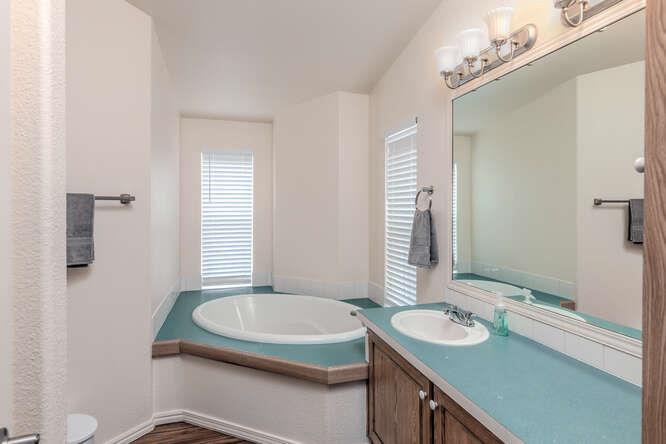 Detail Gallery Image 14 of 39 For 13703 Monte Bello #121,  Castroville,  CA 95012 - 3 Beds | 2 Baths