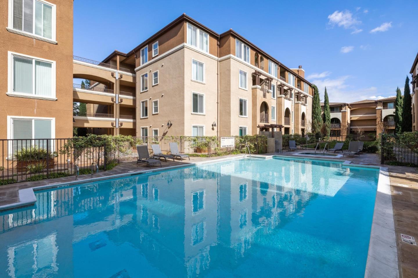 Detail Gallery Image 1 of 1 For 801 S Winchester Blvd #4316,  San Jose,  CA 95128 - 2 Beds | 2 Baths