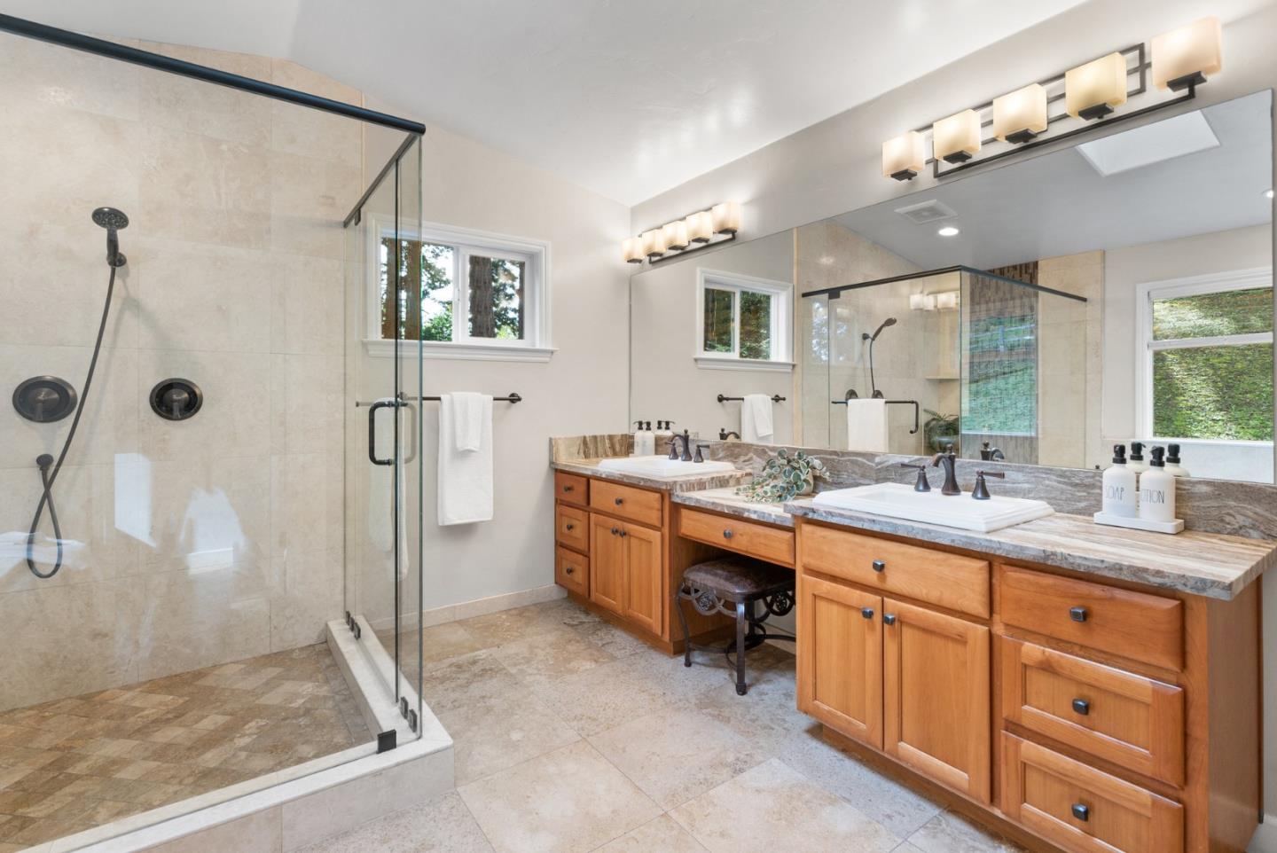 Detail Gallery Image 20 of 86 For 38 Polo Hts, Scotts Valley,  CA 95066 - 4 Beds | 3/1 Baths