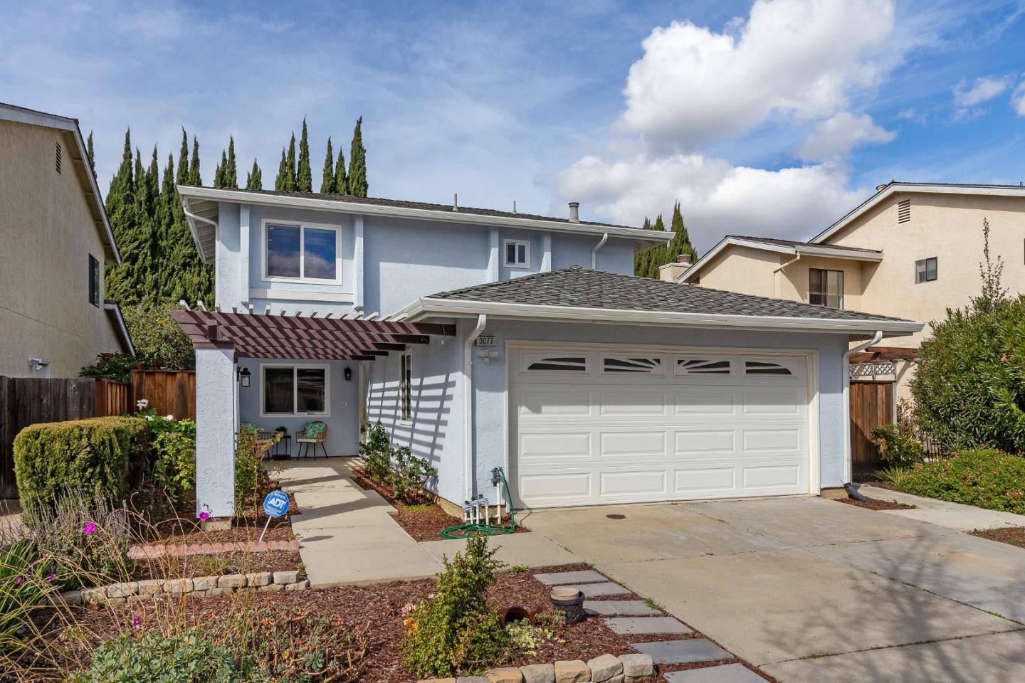 Detail Gallery Image 1 of 1 For 3077 Mountain Dr, Fremont,  CA 94555 - 2 Beds | 2/1 Baths