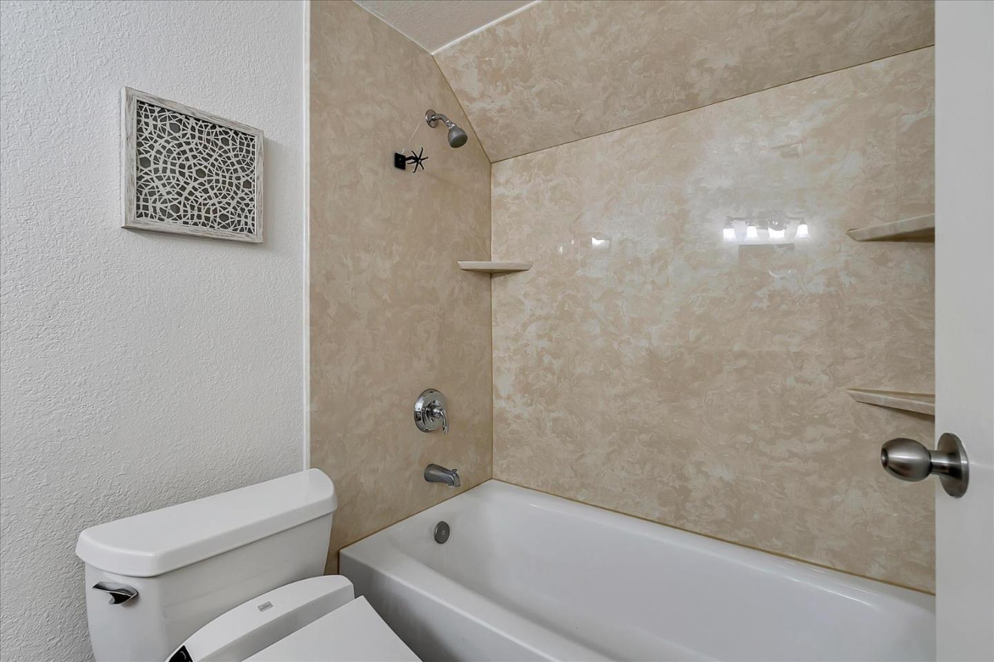 Detail Gallery Image 28 of 39 For 2124 Canoas Garden Ave #2,  San Jose,  CA 95125 - 2 Beds | 1/1 Baths