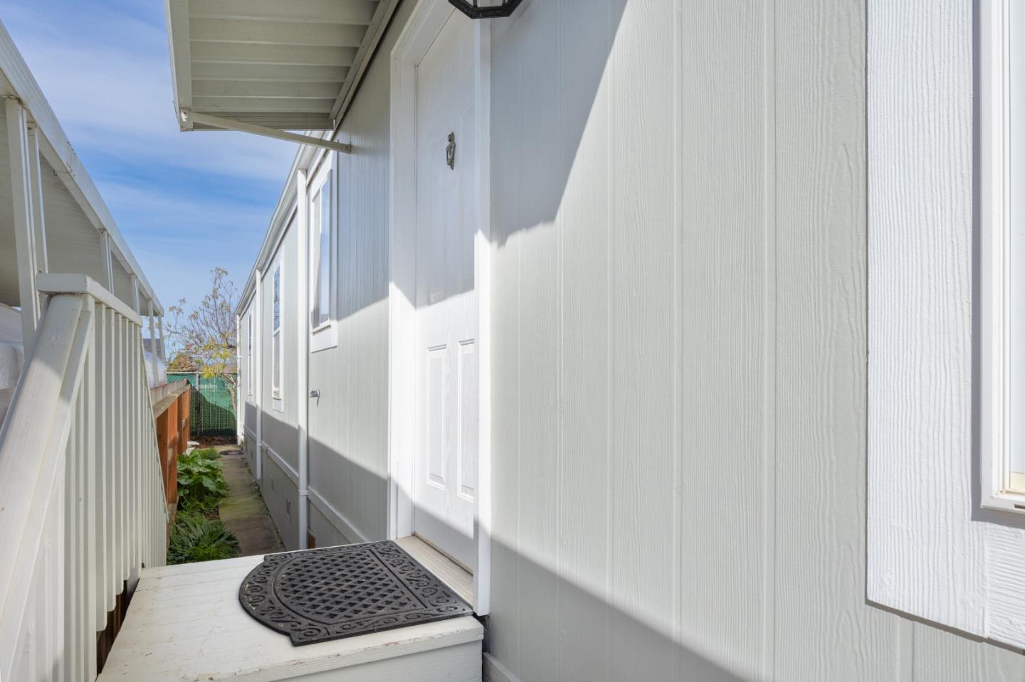 Detail Gallery Image 4 of 28 For 501 S Green Valley Rd #65,  Watsonville,  CA 95076 - 3 Beds | 2 Baths