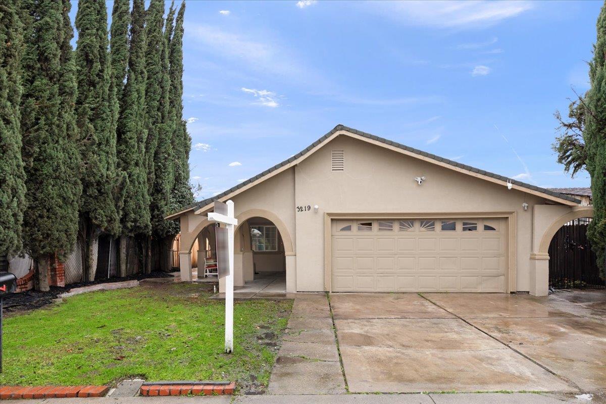 3219 Belleview Ave, Stockton, CA 95206