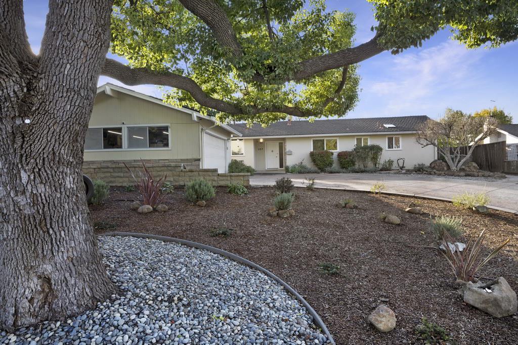 Detail Gallery Image 1 of 1 For 107 Westhill Dr, Los Gatos,  CA 95032 - 4 Beds | 2/1 Baths