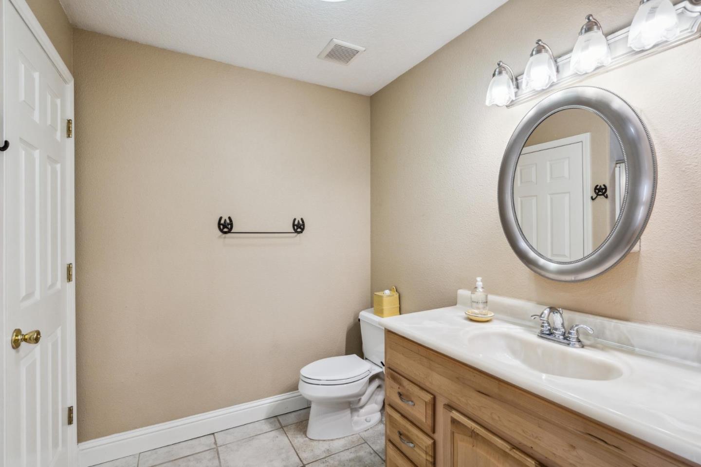 Detail Gallery Image 41 of 46 For 11861 E Highway 12, Lockeford,  CA 95237 - 3 Beds | 2 Baths