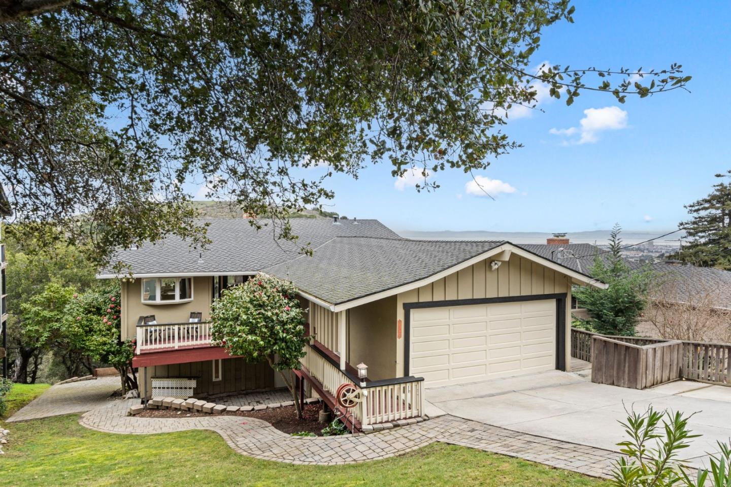 3342 Lower Lock Ave, Belmont, CA 94002