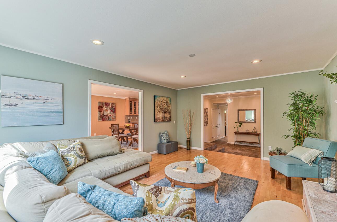 Detail Gallery Image 1 of 1 For 955 Margaret St, Monterey,  CA 93940 - 3 Beds | 2 Baths