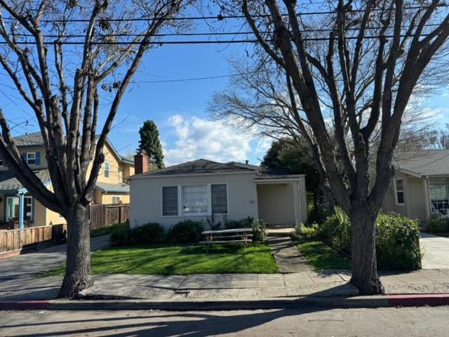 Detail Gallery Image 1 of 1 For 740 Locust St, Santa Clara,  CA 95050 - 2 Beds | 1 Baths