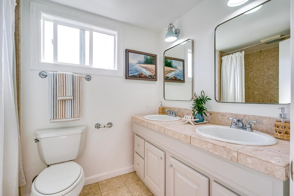 Detail Gallery Image 11 of 37 For 126 Falmouth Ct, Aptos,  CA 95003 - 2 Beds | 2 Baths