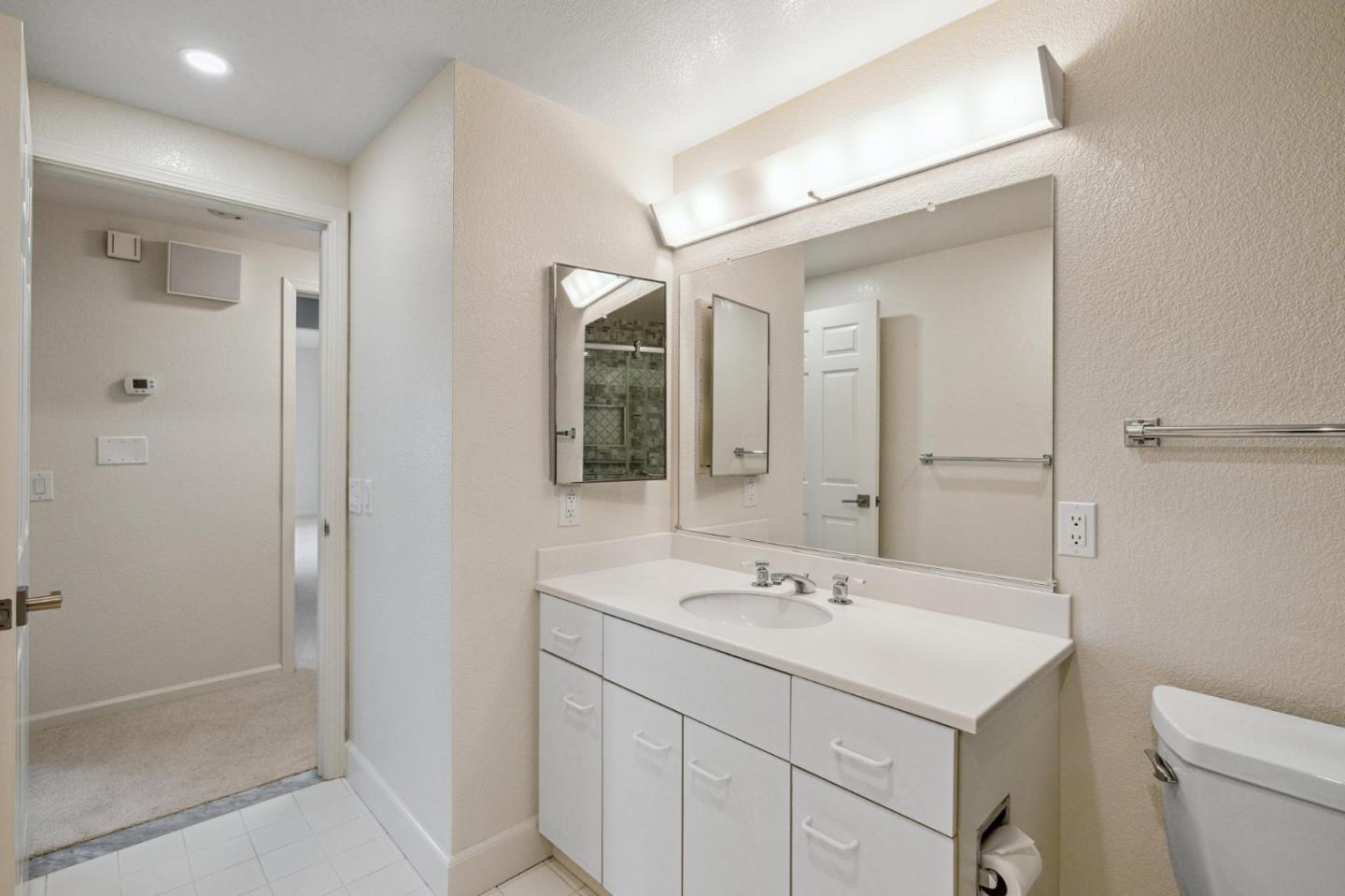Detail Gallery Image 28 of 34 For 1 Baldwin Ave #912,  San Mateo,  CA 94401 - 1 Beds | 1 Baths