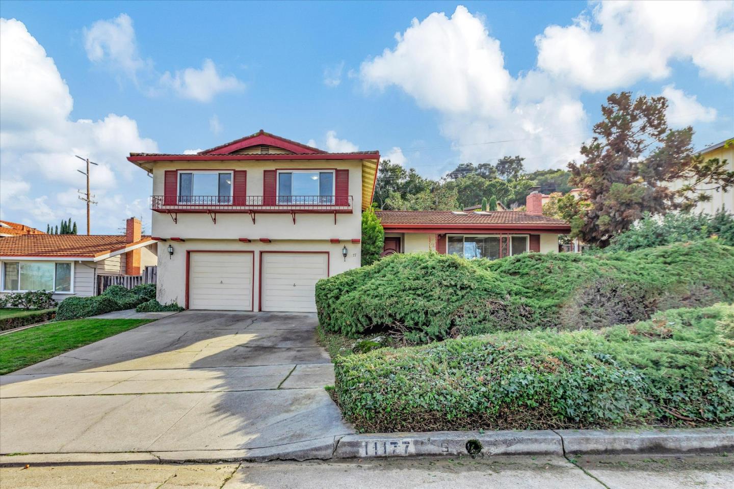 11177 Linda Vista Dr, Cupertino, CA 95014