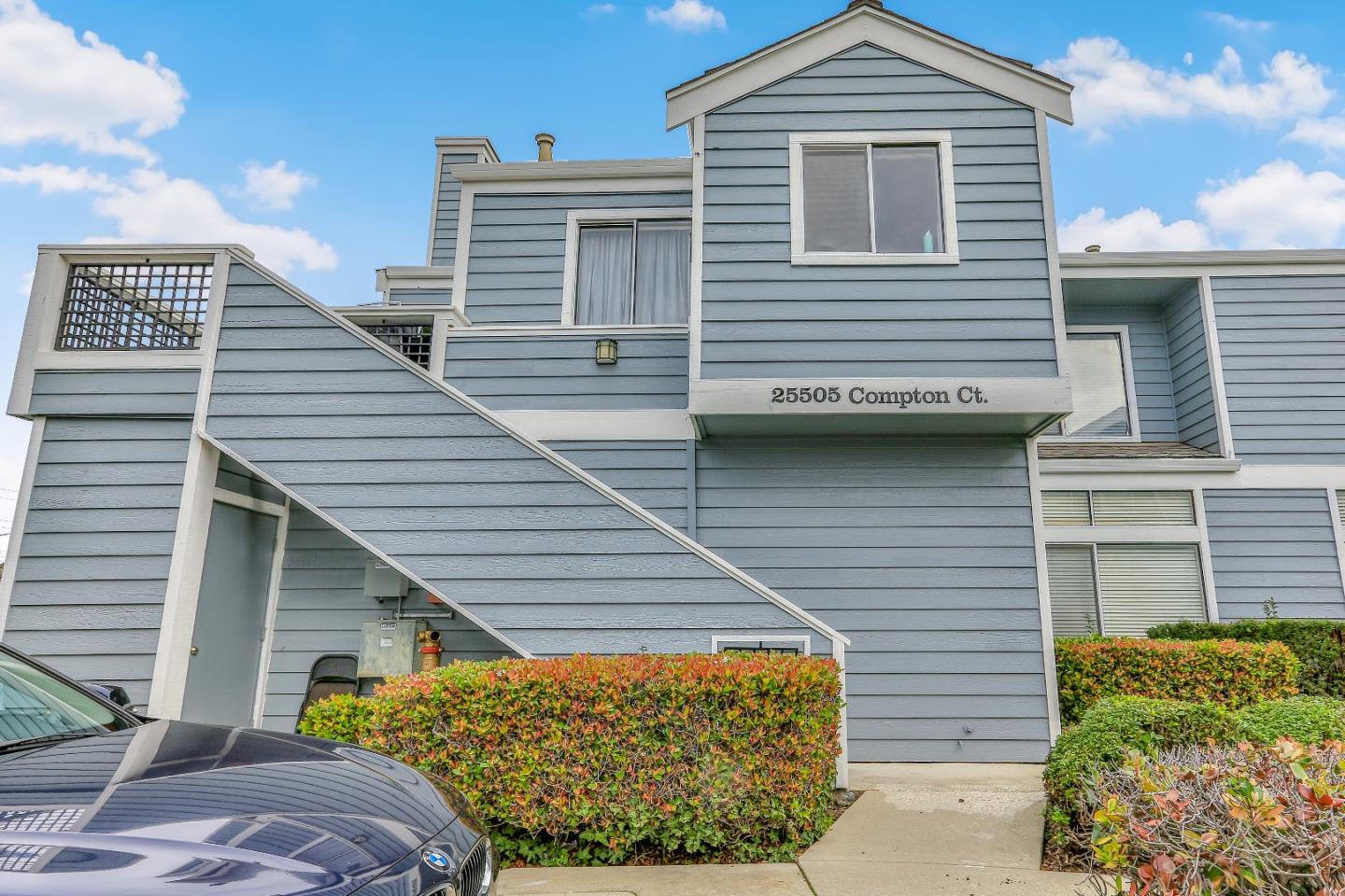 Detail Gallery Image 1 of 1 For 25505 Compton Ct #114,  Hayward,  CA 94544 - 2 Beds | 1 Baths