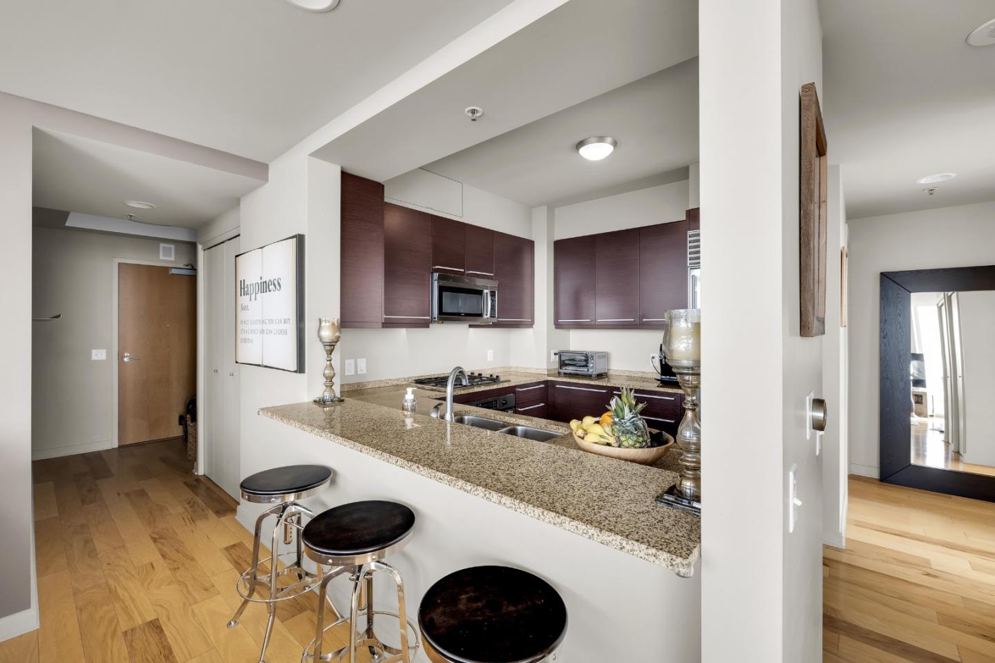Detail Gallery Image 18 of 38 For 425 1st St #2703,  San Francisco,  CA 94105 - 2 Beds | 2 Baths